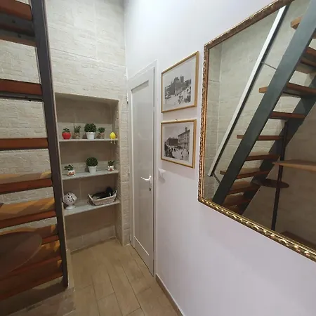 Corte Del Dattilo Nel Borgo Antico Bari