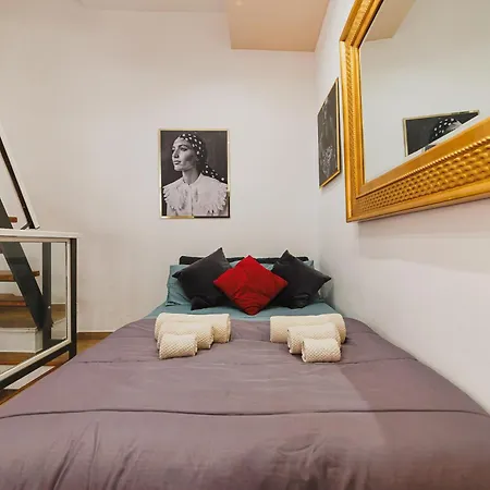 Corte Del Dattilo Nel Borgo Antico * Bari